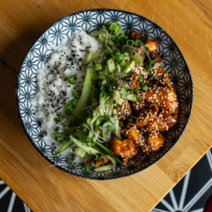 SWEET & SOUR CHICKEN